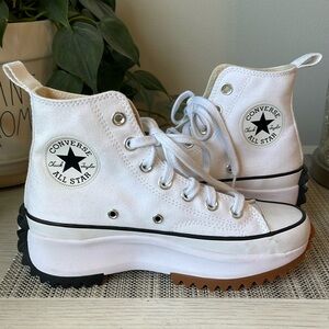 Converse Run Star Hike